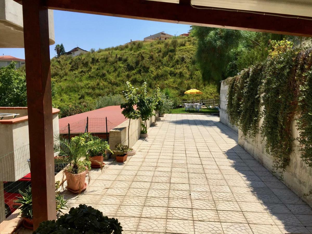 Apartamento Alba Blu Santa Caterina Dello Ionio Marina Exterior foto